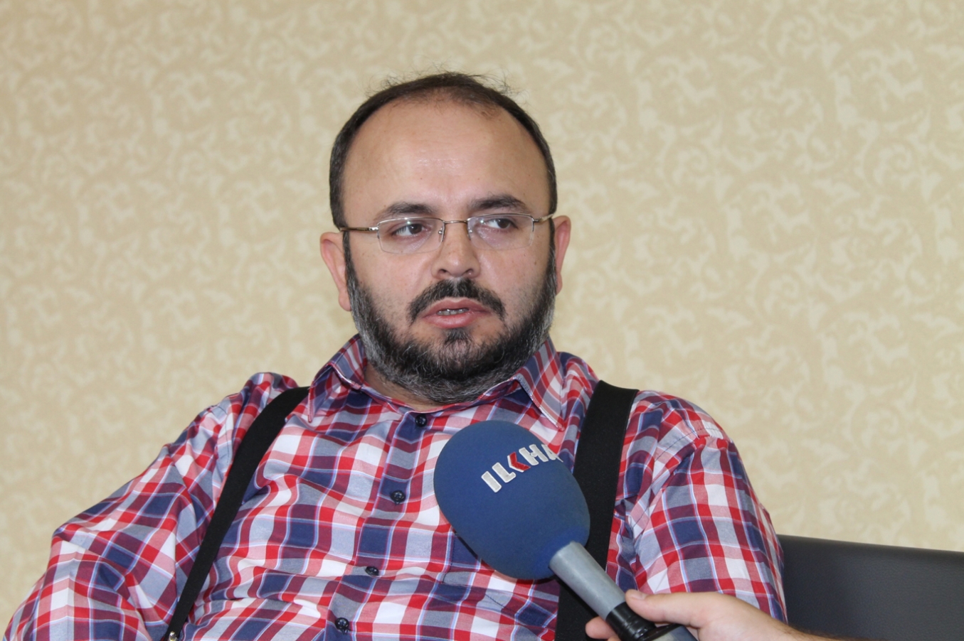 “Irkçı saldırılar PKK, İsrail ve Amerika’nın ekmeğine yağ sürer” “Irkçı saldırılar PKK, İsrail ve Amerika’nın ekmeğine yağ sürer”